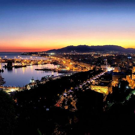 Apartamento Casa Volare- Estilo Y Relax En Pleno Casco Antiguo Málaga Exterior foto