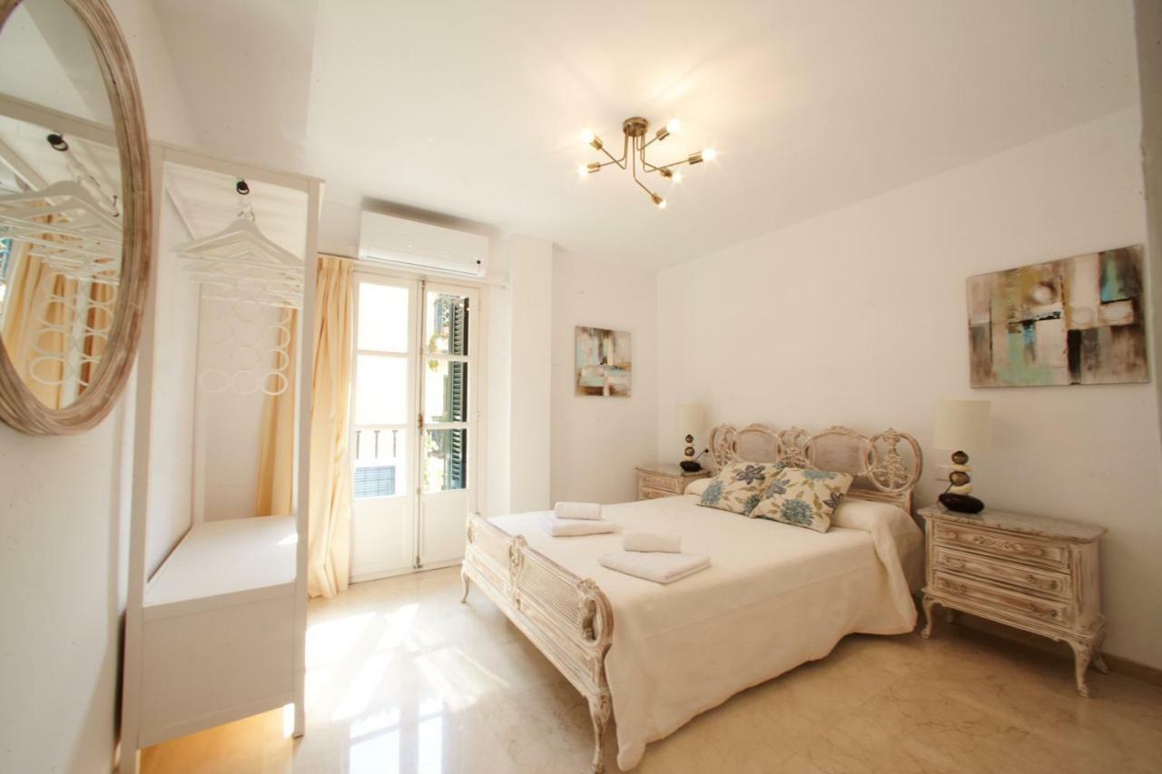 Apartamento Casa Volare- Estilo Y Relax En Pleno Casco Antiguo Málaga Exterior foto