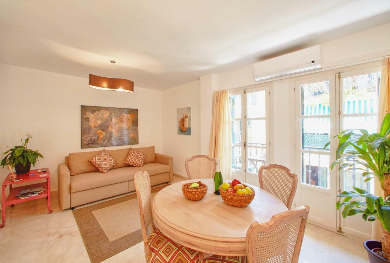 Apartamento Casa Volare- Estilo Y Relax En Pleno Casco Antiguo Málaga Exterior foto